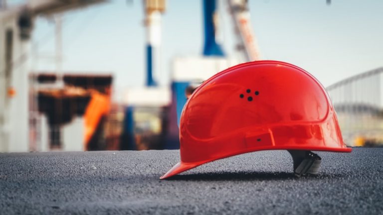 Essential Safety Gear Rentals for Your Equipment Rental Needs